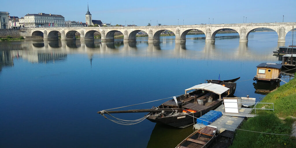 N Saumur Walking Tour H Tour Guides France The Best Of France