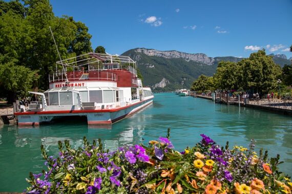 Annecy Tour Guide