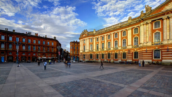 Book a guide Toulouse