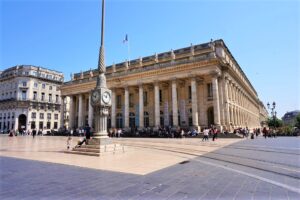 Visit Bordeaux, Bordeaux Tour Guide, Bordeaux Walking Tour