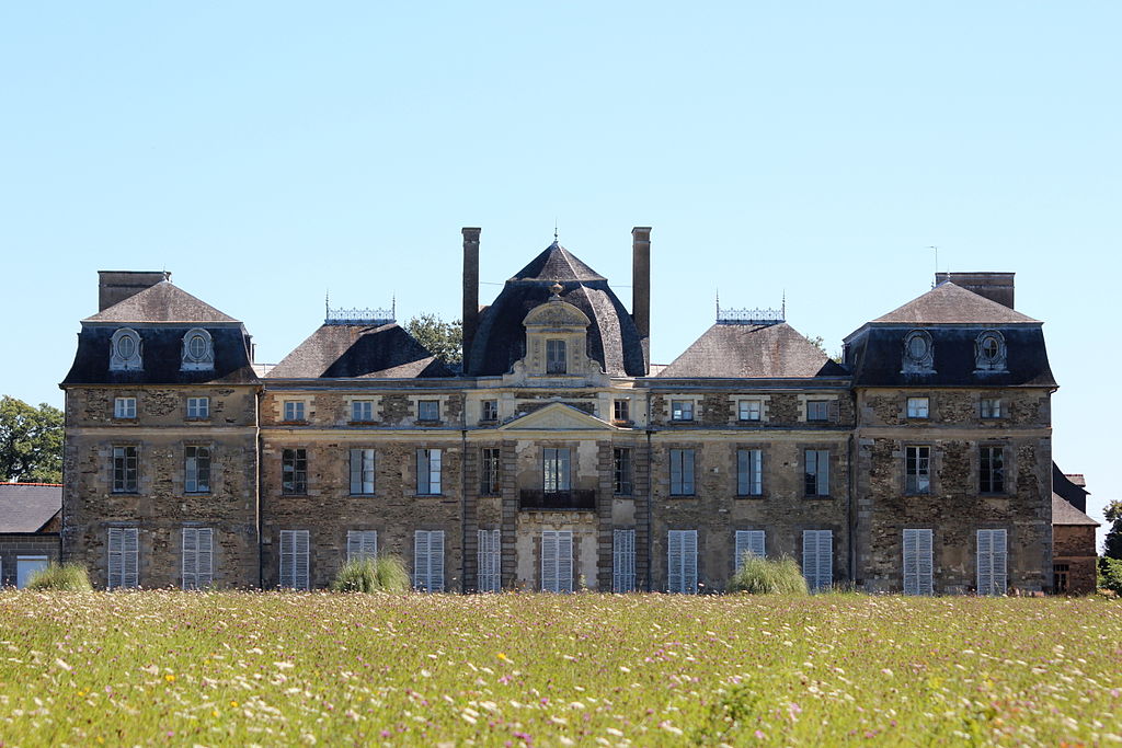 Cesson Sevigne tour guide