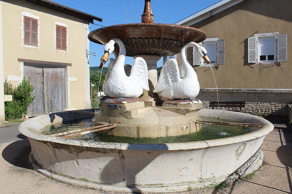 Ceyzeriat Tour Guide