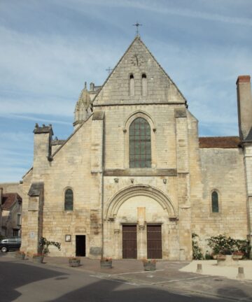 Saint Bris le Vineux Tour Guide