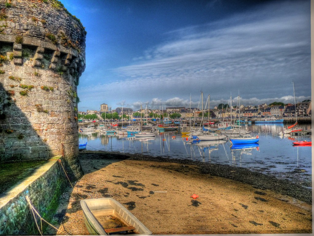 Concarneau Tour Guide