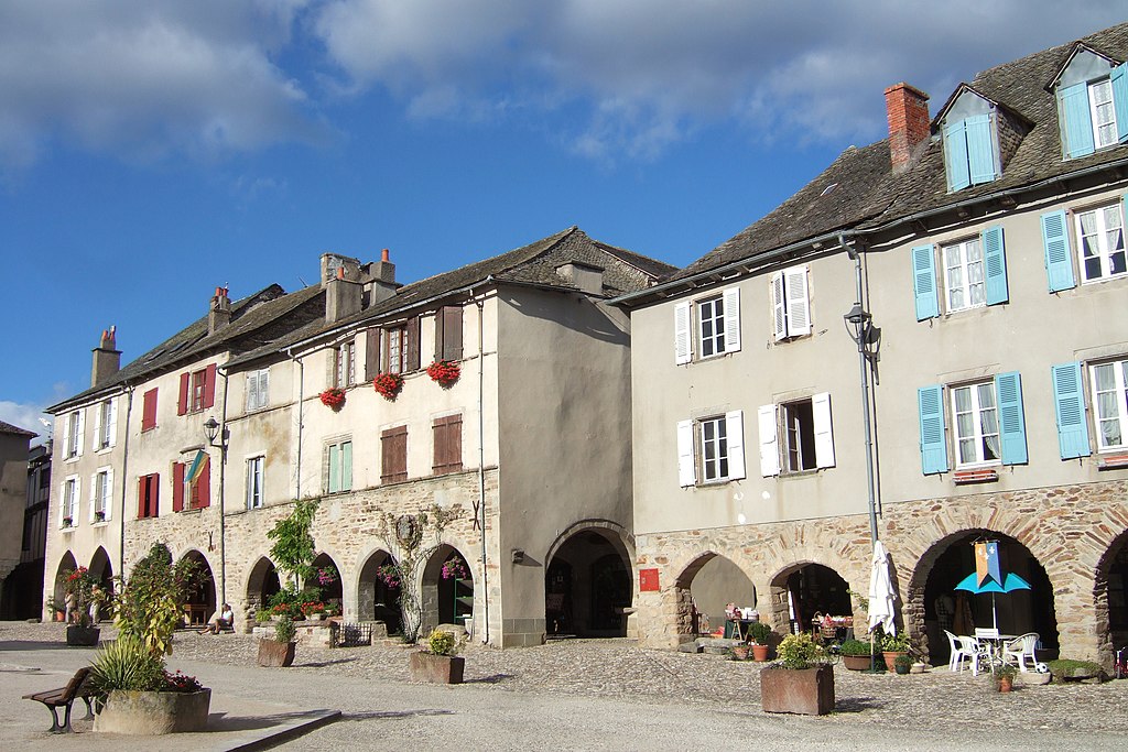 Sauveterre de Rouergue Tour