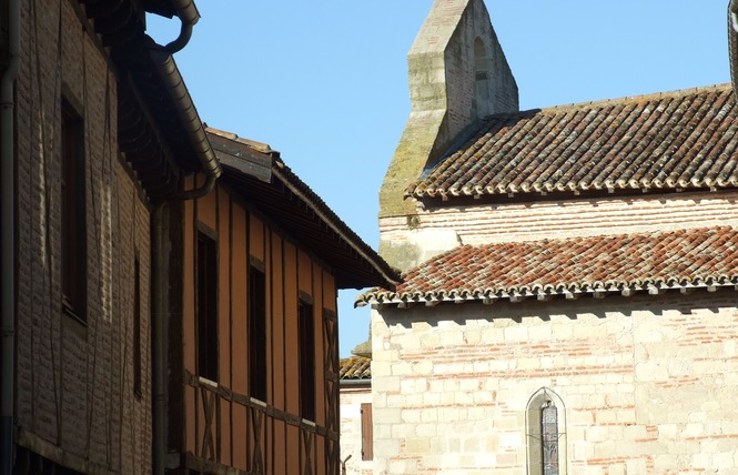 book a guide casseneuil