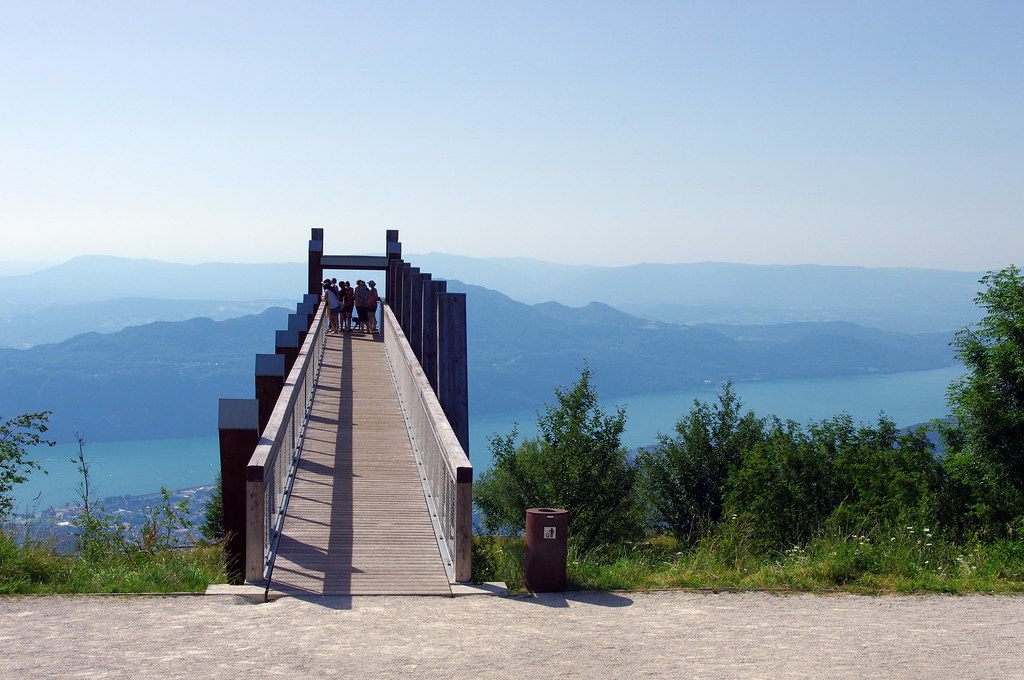 Book a guide Aix les Bains