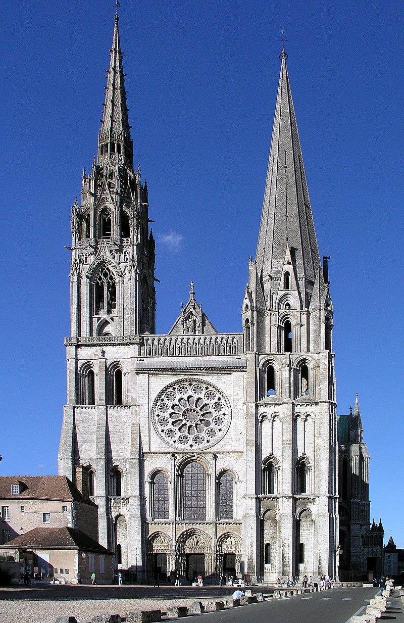 book a guide chartres
