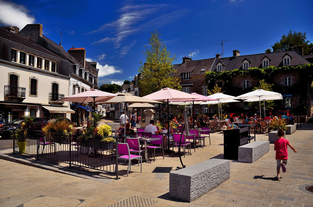 book a guide pont aven