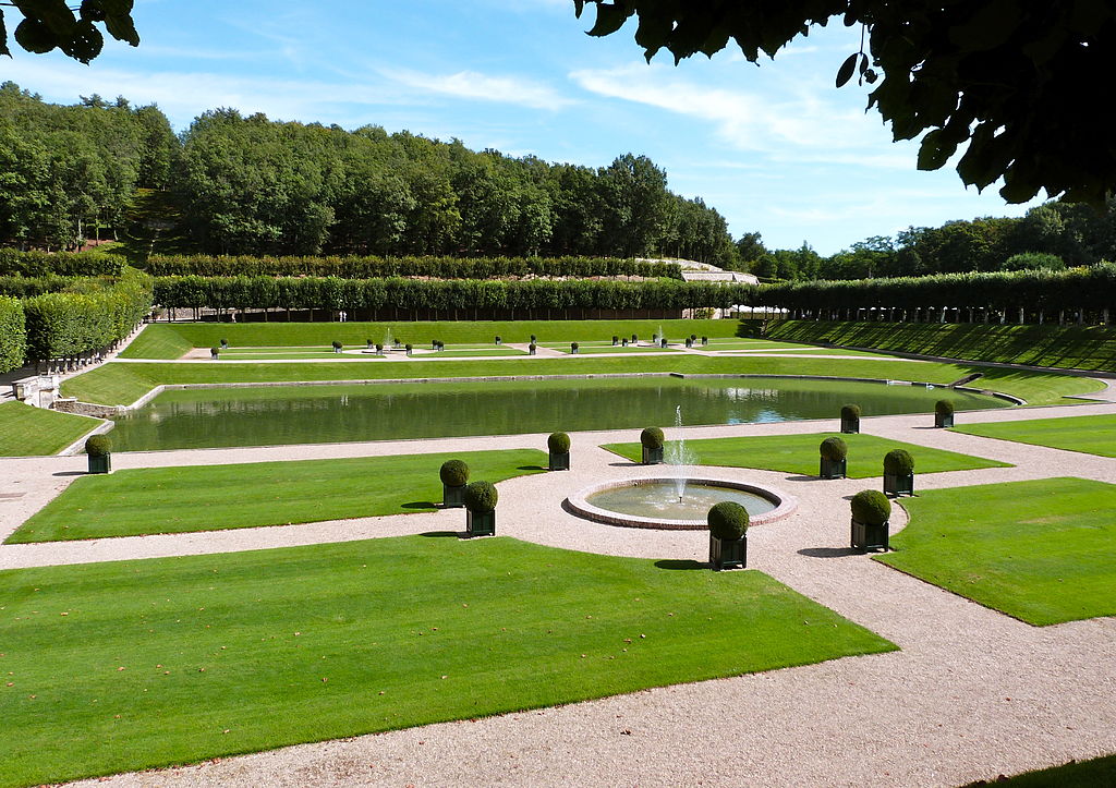 book a guide villandry