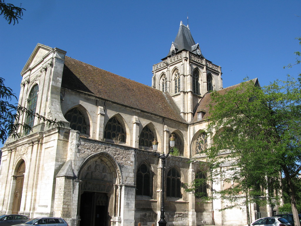 book a guide evreux