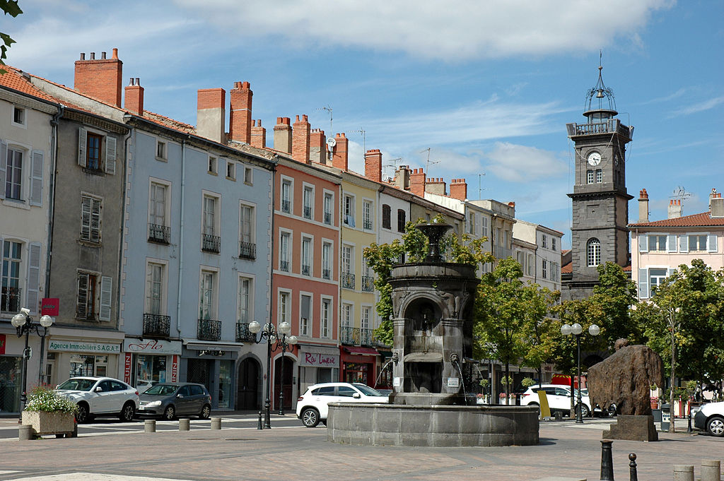 Issoire Walking Tour