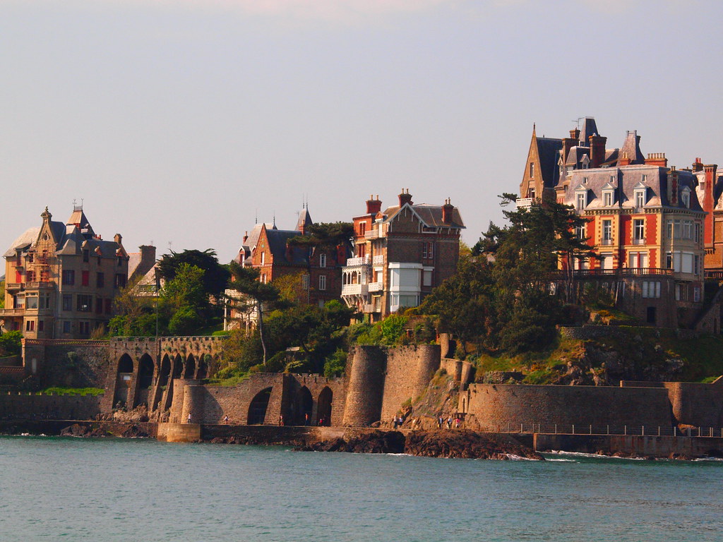 Dinard Walking Tour