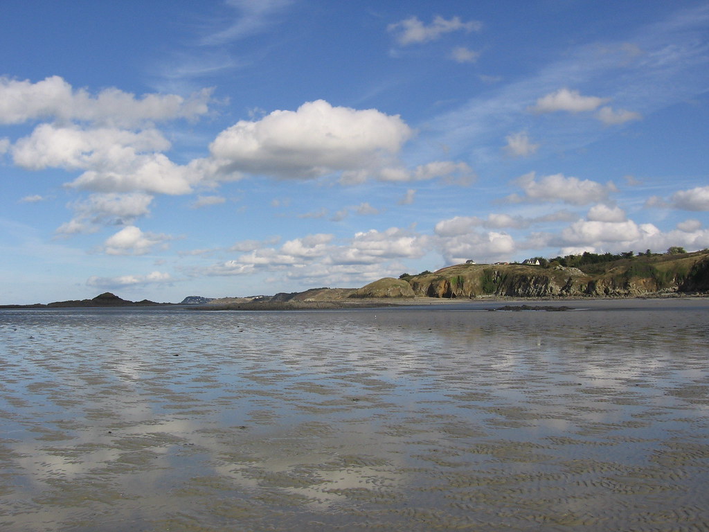 book a guide saint brieuc