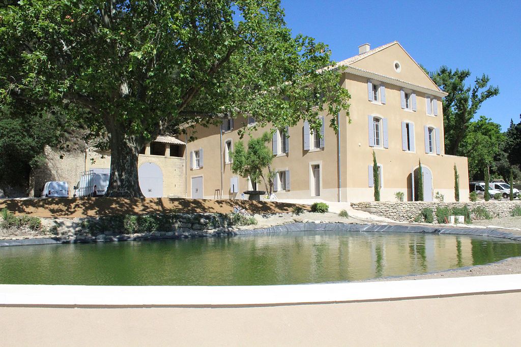 Chateauneuf du Pape Walking Tour