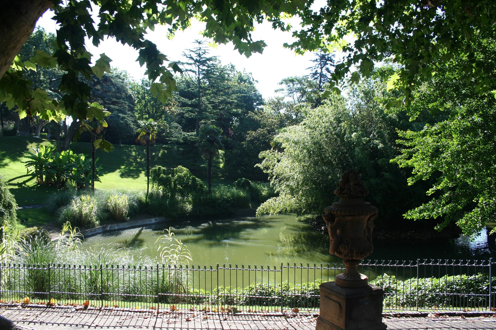 book a guide beziers