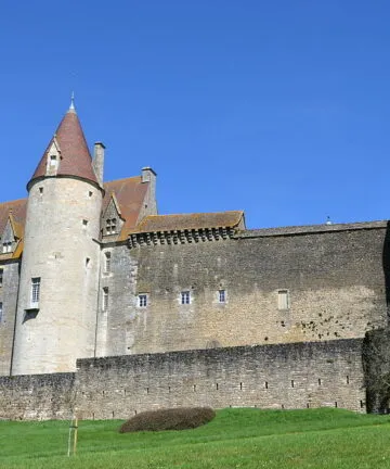 Chateauneuf en Auxois Tour Guide