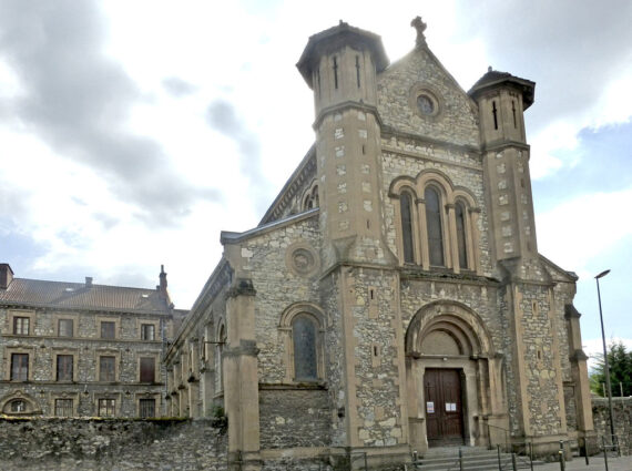 Saint Martin d'Hères Tour Guide