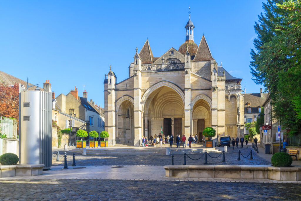 visit beaune