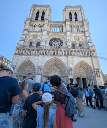 Visit Notre Dame Paris, Paris Tour, Paris Tour Guide, Notre Dame cathedral Paris