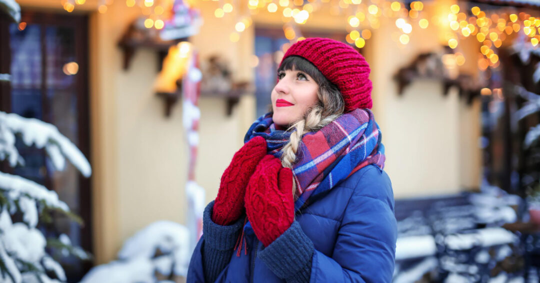 Christmas Market Colmar Fille