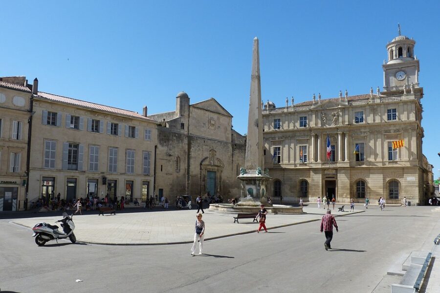 Excursion Sete Arles, Arles France, Visit Arles, Excursion Marseille Arles