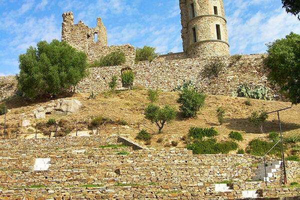 Grimaud Tour, Excursion Saint Tropez Grimaud, Visit the French Riviera